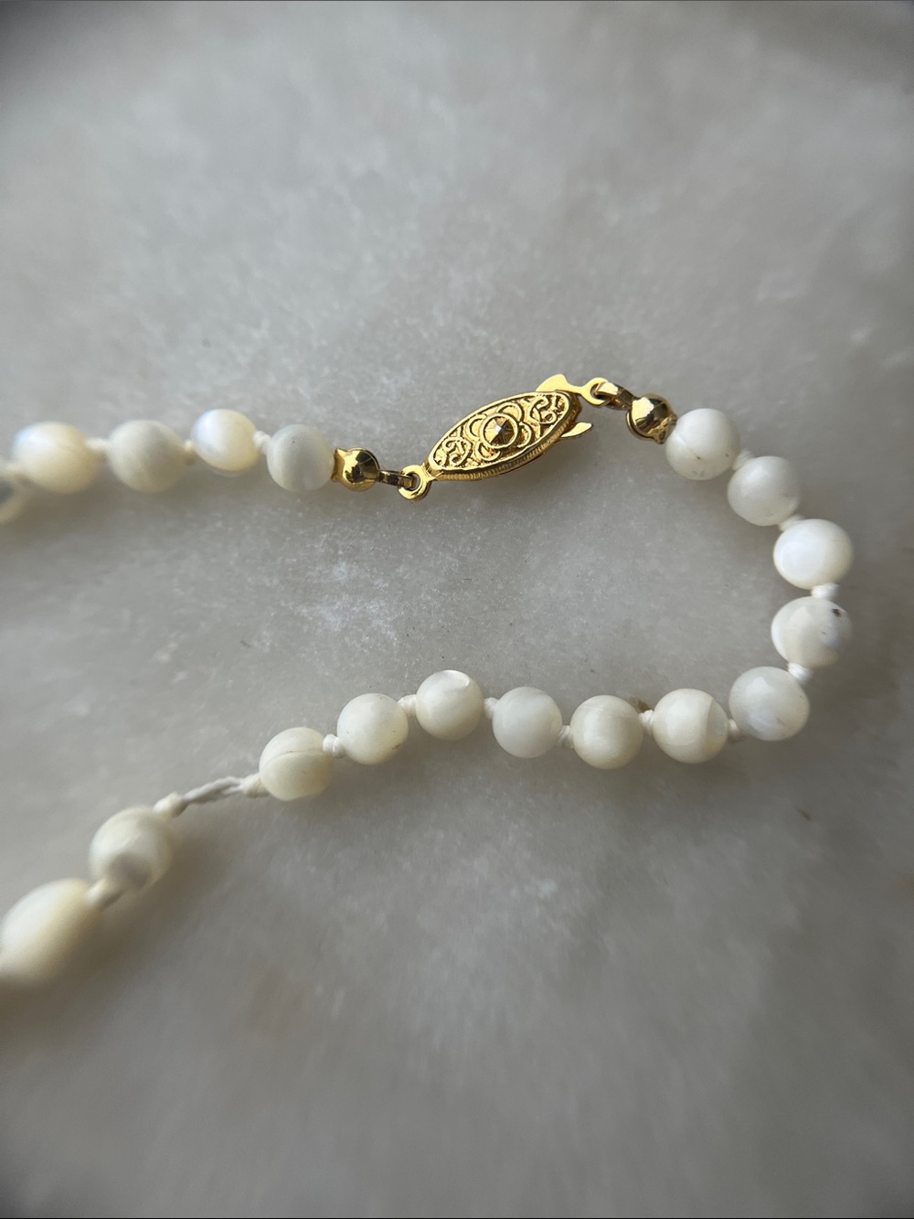 Shell bead necklace - Picture 3 of 4